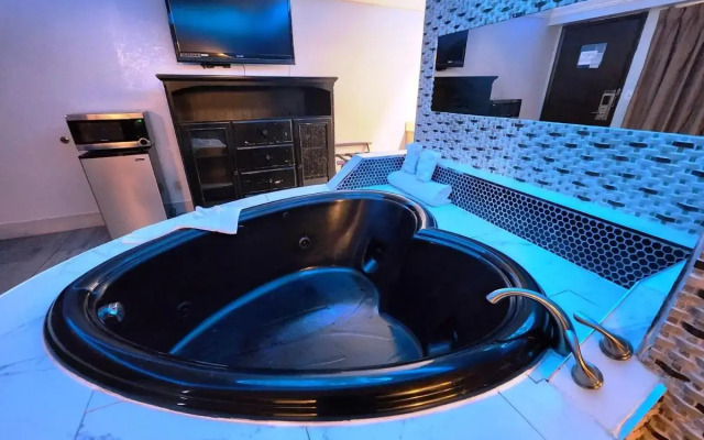 Americas Best Value Inn & Suites Little Rock at Scott Hamilton Dr