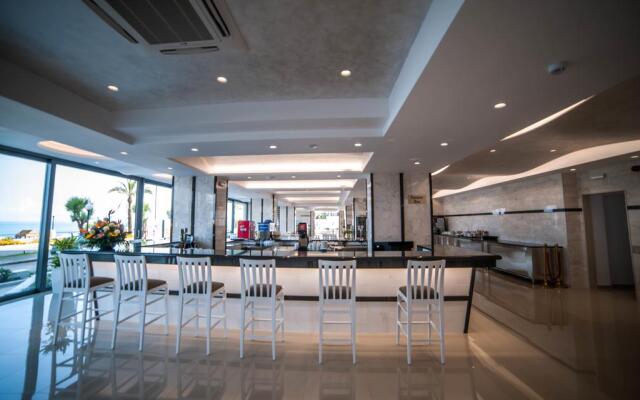 Rhodes Beach Hotel