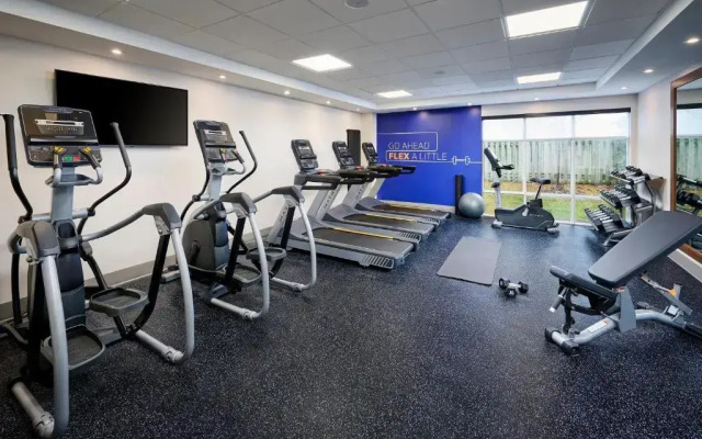 Holiday Inn Express and Suites Kitchener Southeast by IHG