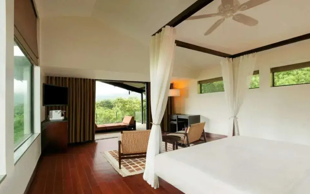 Dharana at Shillim Hotel