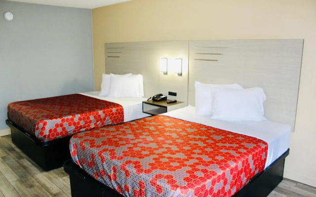 Milan Inn & Suites