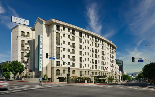 hotelImage