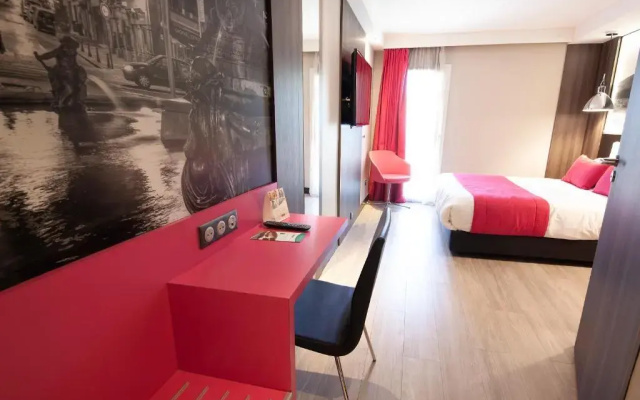 Отель Hotel Le Kennedy - The Originals Relais