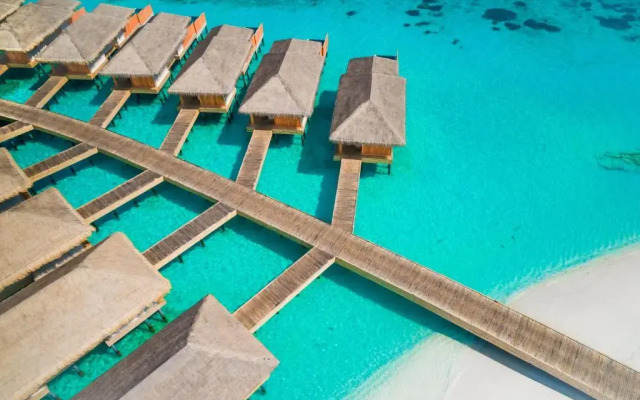 Kudafushi Resort and Spa