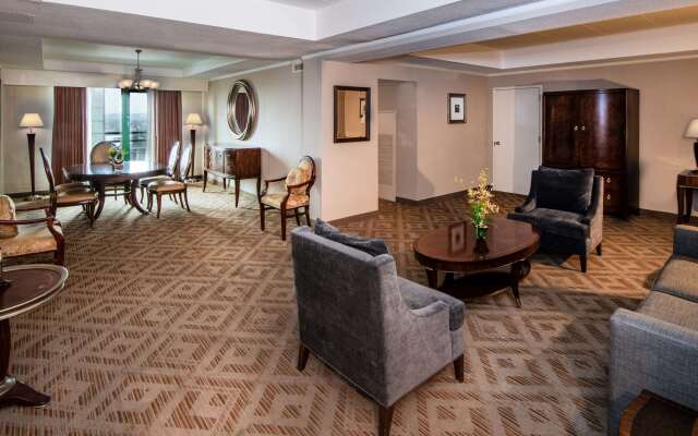 DoubleTree Suites by Hilton Hotel Philadelphia West