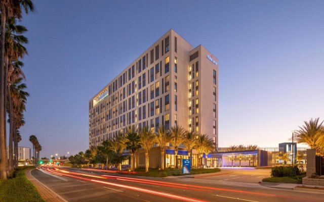 The Viv Hotel, Anaheim, a Tribute Portfolio Hotel