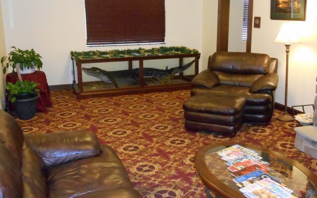 Settle Inn & Suites Linn