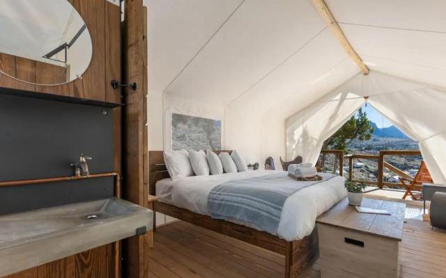 Under Canvas Zion