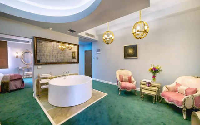 Phoenicia Comfort Hotel