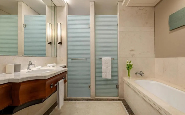 Shangri-La Qinhuangdao