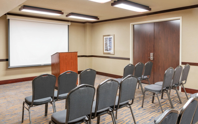 The Capital Suites Hotel