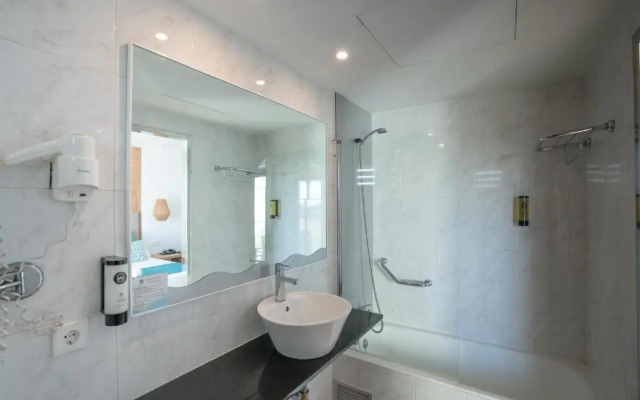 Bahia de Alcudia Hotel & Spa