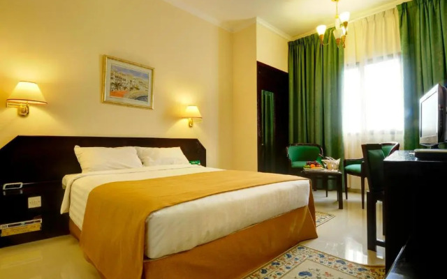 Hotel Al Madinah Holiday