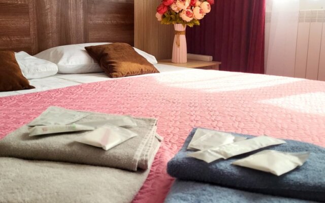 Uyut Guest House