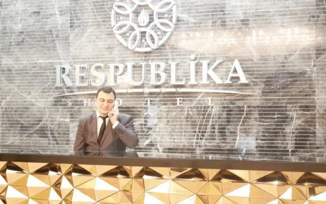 Respublika Hotel