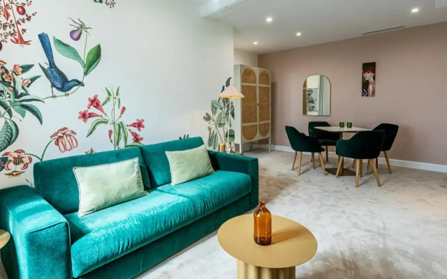 Castel de Tres Girard