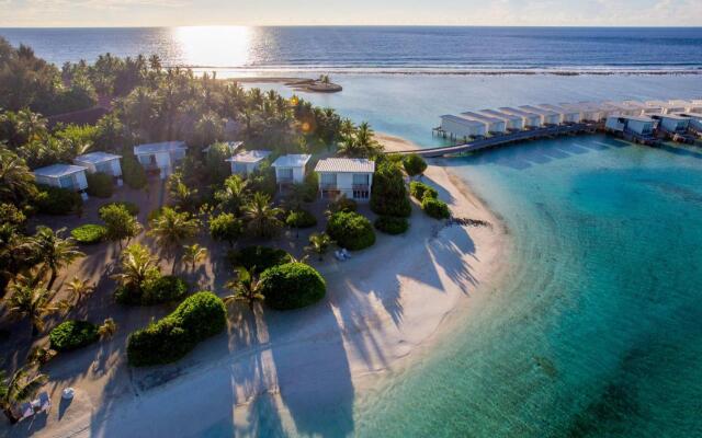 Holiday Inn Resort Kandooma Maldives, an IHG Hotel