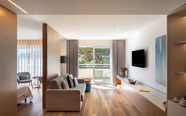 Celay Hotel