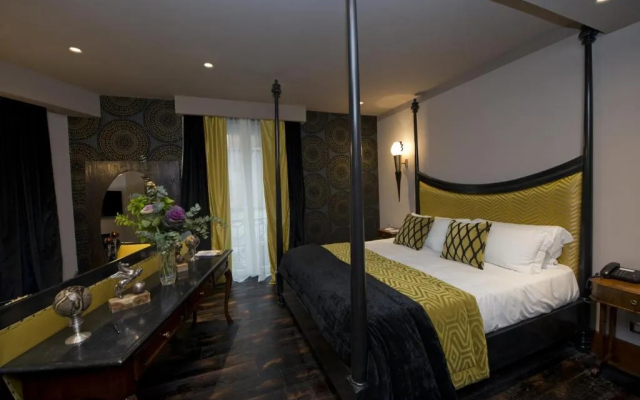 HT6 Hotel