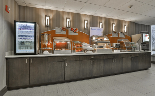 Holiday Inn Express Boston North-Woburn by IHG