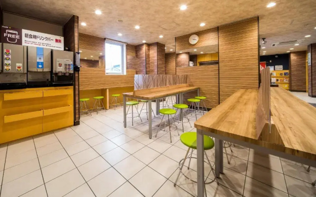 Super Hotel Yokkaichi Ekimae