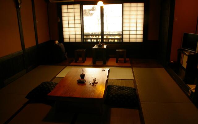 Kiyasuya Ryokan