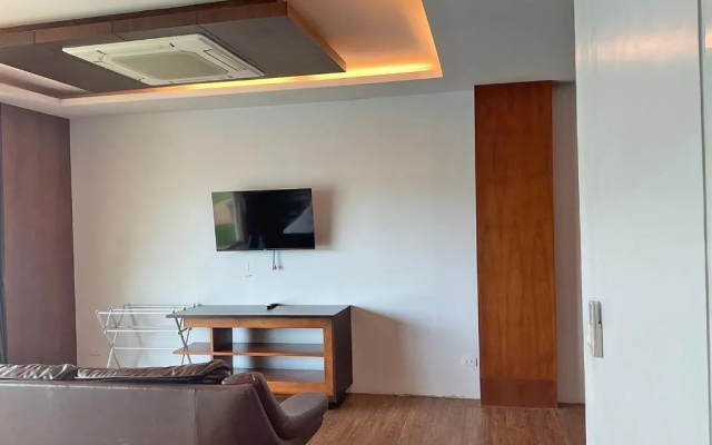 Phi Phi Cliff Beach Resort