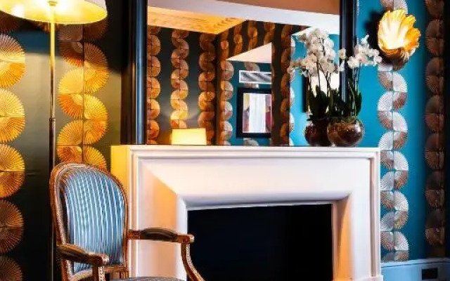 Hôtel de Berri Champs-Élysées, a Luxury Collection Hotel