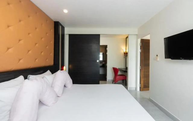 Grand Bella Hotel
