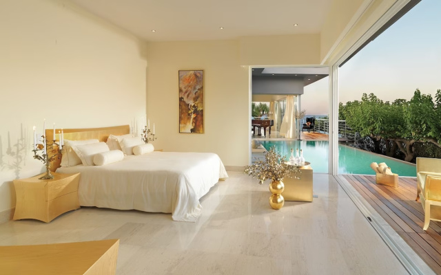 Out Of The Blue All Inclusive Resort & Spa