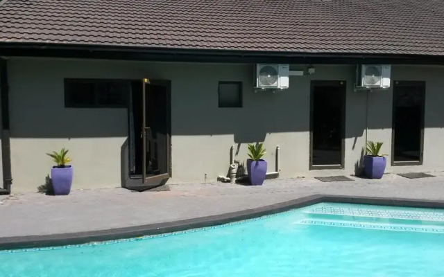 A Contempo Guesthouse