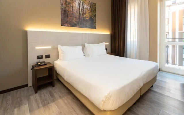 Отель Garibaldi Palace