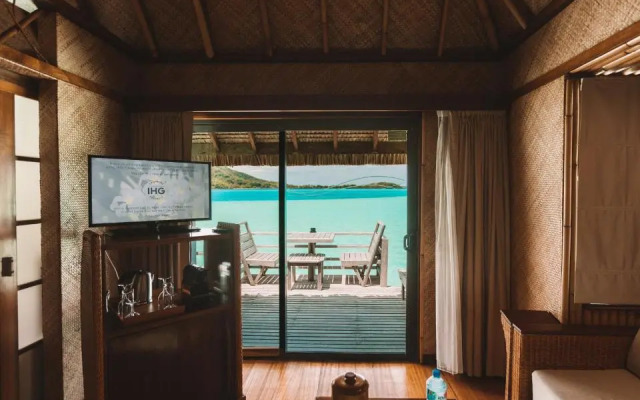 Intercontinental Bora Bora Le Moana Resort