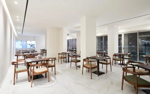 Maris Grand Waterpark Resort