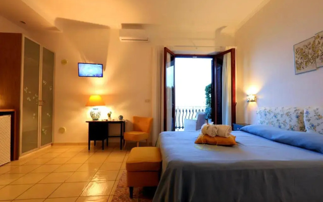 Due Relais - Panoramic Sea View Suites