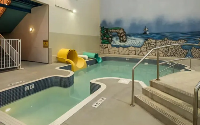 Holiday Inn Lethbridge by IHG
