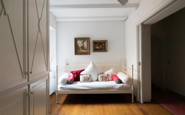 Pantheon Large Terrace Penthouse