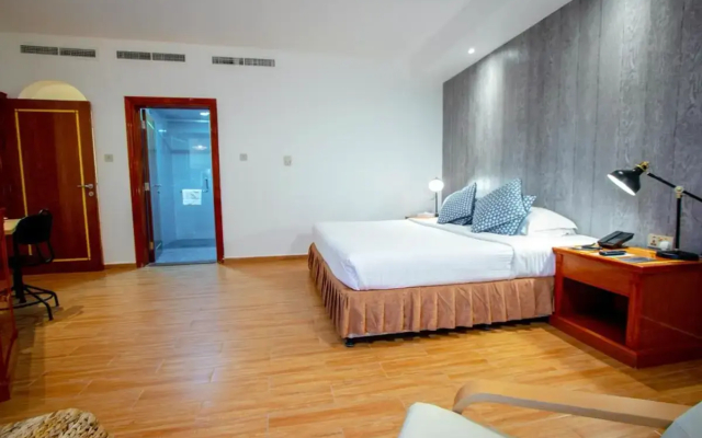 BM Beach Resort