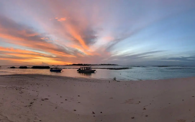 Santa Rosa Maldives Hotel