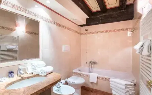 Pantalon Hotel