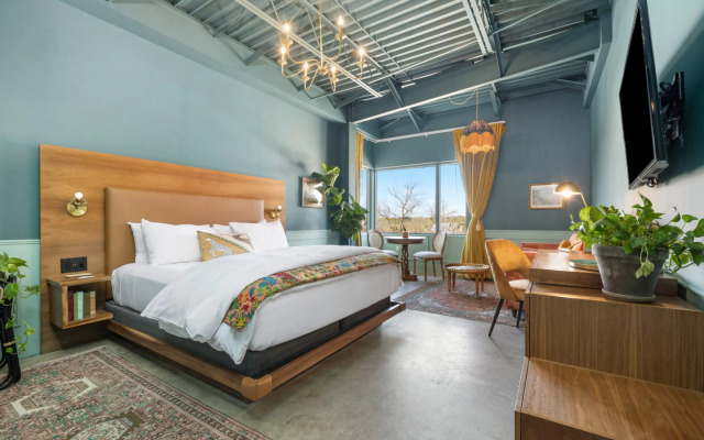 The Frances Modern Inn