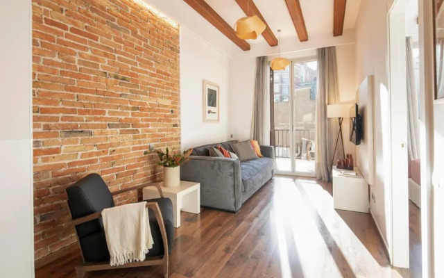 MH Apartments Center