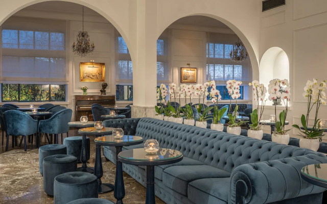 Majestic Palace Hotel