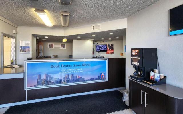 Motel 6 Houston, TX - Medical Center/NRG Stadium