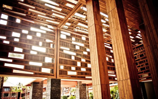 Hansar Samui Resort & Spa