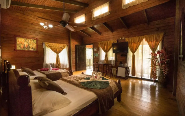 Blue River Resort & Hot Springs