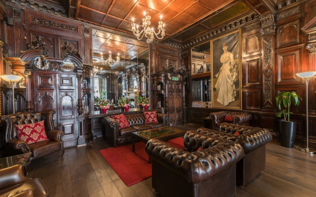 Grand Royale Hyde Park