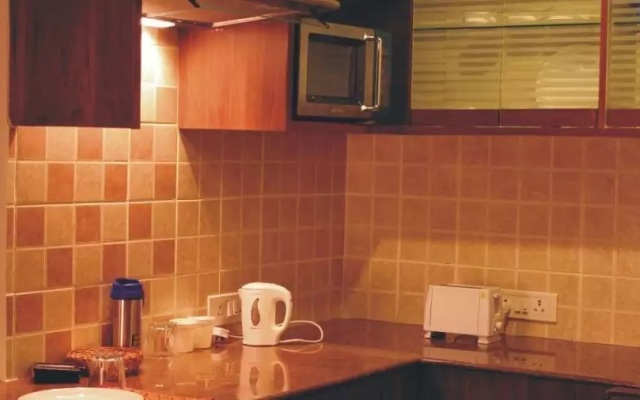 16 Squares Luxury Suites & Boutique Hotel