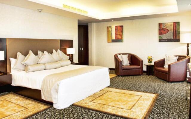 Metropolitan Al Mafraq Hotel