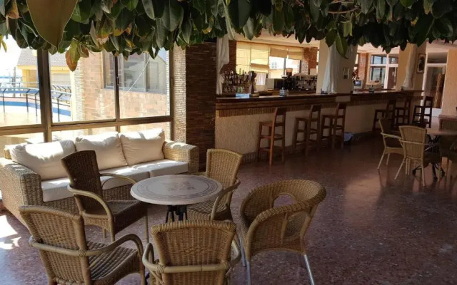 Отель Bahía - 30º Hotels